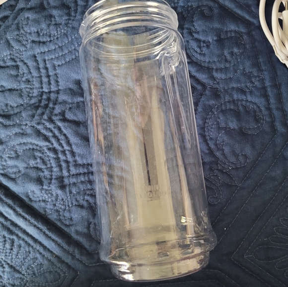 Hamilton Beach Cordless Personal Blender, 16oz, Model #51180 Like New - Picture 8 of 14